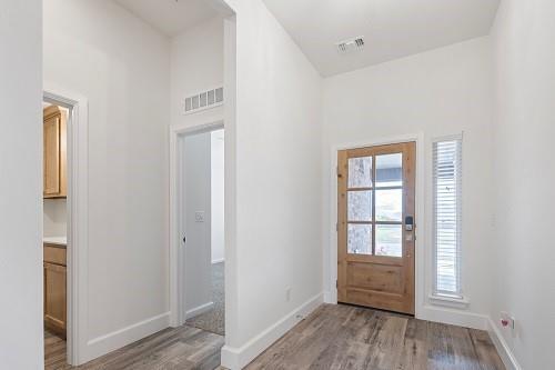 Photo - 16308 Dakota Dr