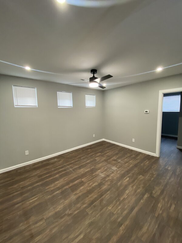 Photo - 1235 Summit St Unit #F