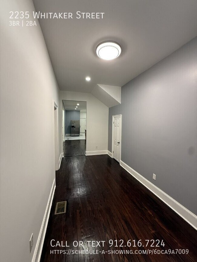 Photo - 2235 Whitaker St