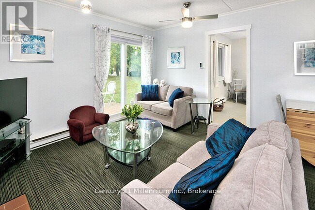 Photo - 15 Dawson Dr