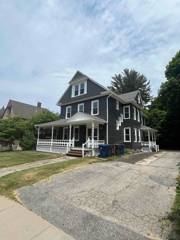 Building Photo - 325 Prospect St Rental