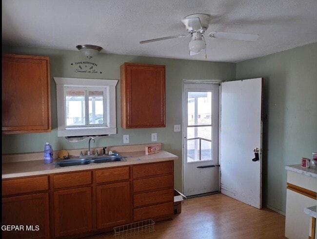 Photo - 515 N Silver St