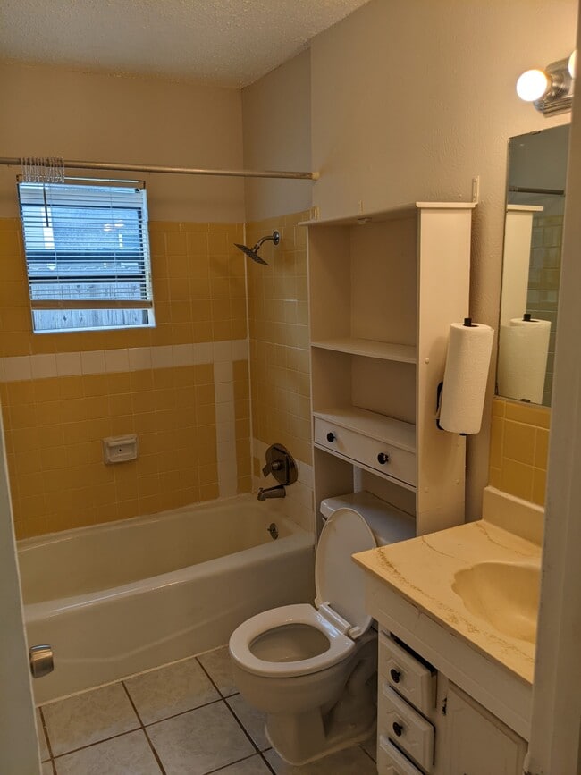 Photo - 517 N Clements St Unit 517 N. Clements St.