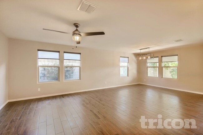 Photo - 11641 N 165th Ln