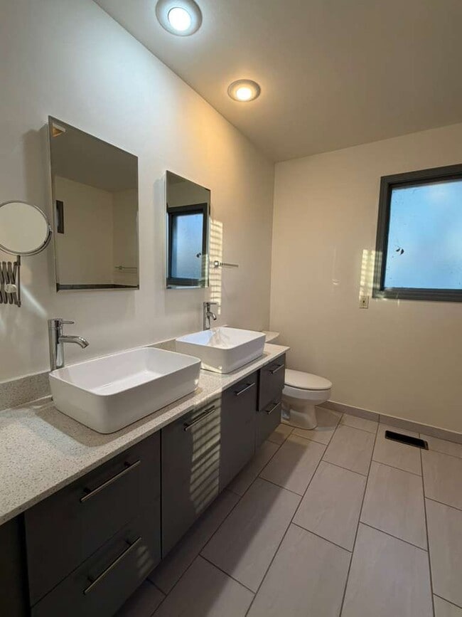 Photo - 11409 Hickory Hill Rd