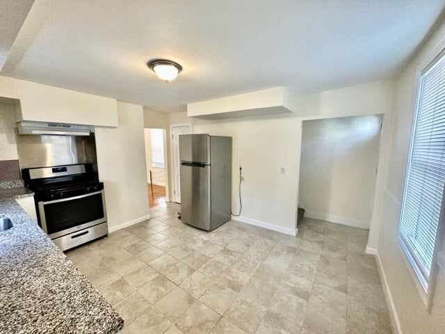 Photo - 170 Bow St Unit 170