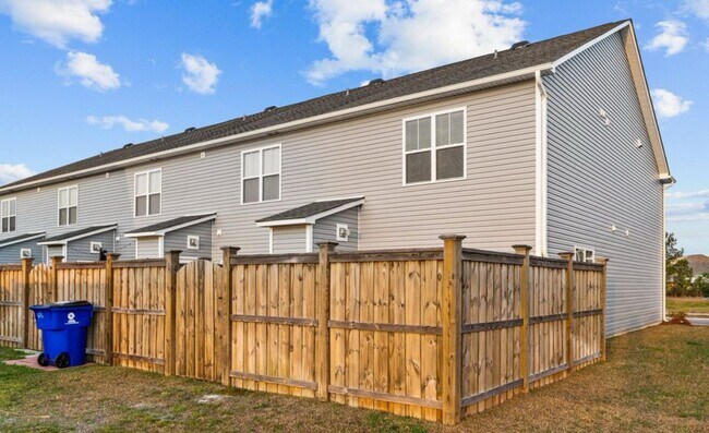 Photo - 8250 Paramount Point