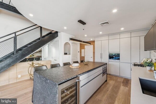 Photo - 2125 14th St NW Unit 315W