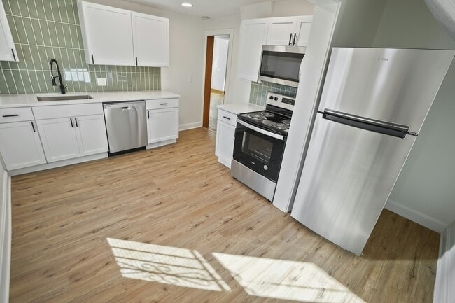 Photo - 337 Garfield Ave