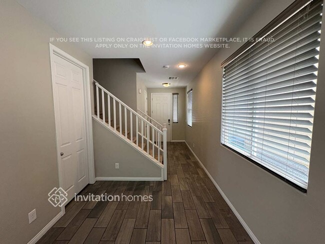 Photo - 8617 Earl Creek St