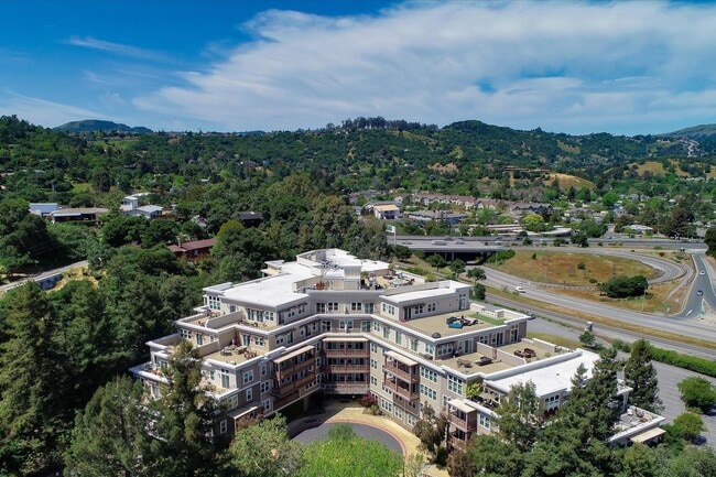 33 North Apartments