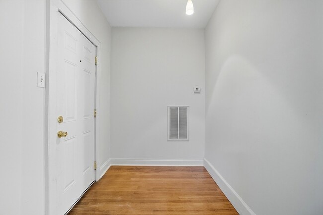 Photo - 609 Baldwin Ave