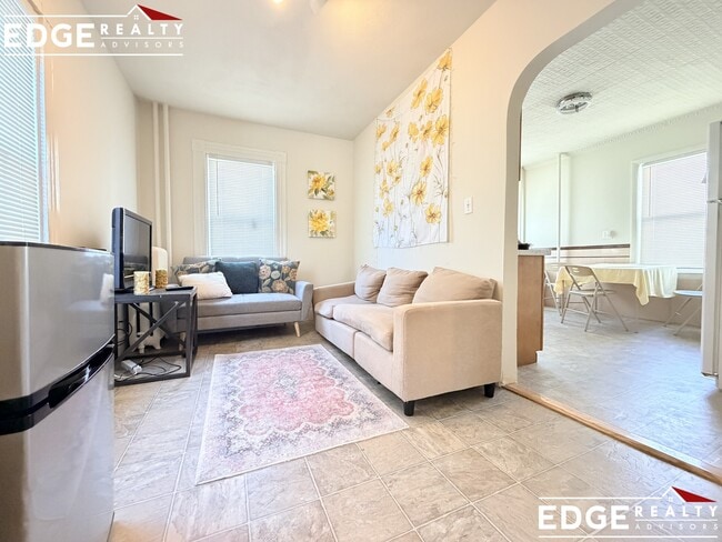 Photo - 28 Winship St