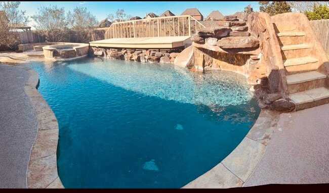 Building Photo - 23410 Bracino Lake Dr