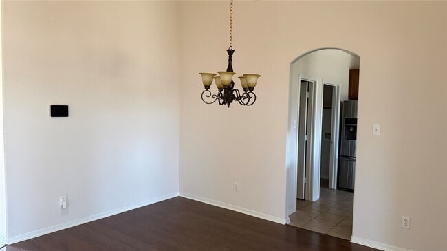 Photo - 2107 Auburn Vale St