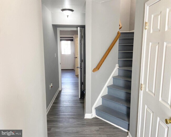 Photo - 83 Fuzzy Tail Dr