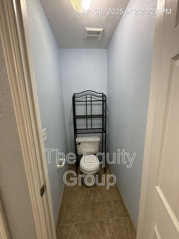 Photo - 3603 N Minden Ct Unit A