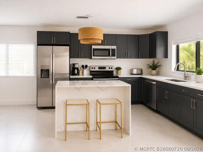 Photo - 485 NE 55th Terrace