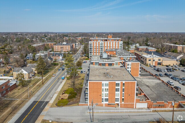 Photo - The Imperial