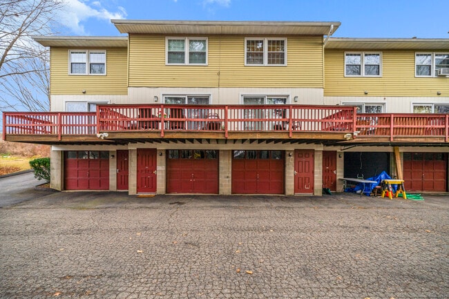 Photo - 161 Kinney St