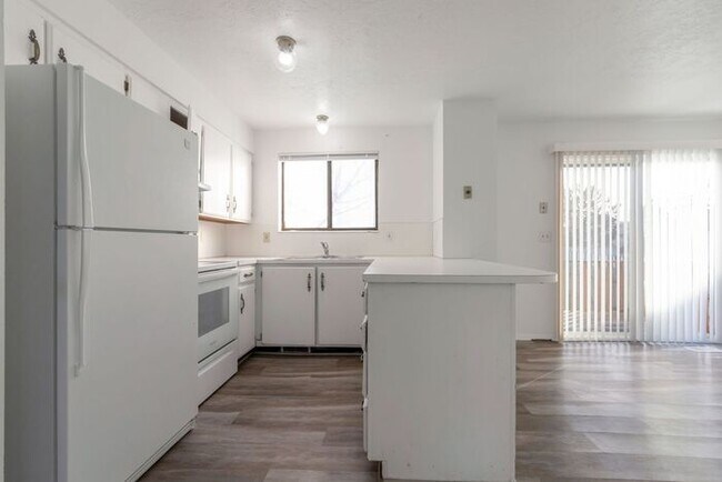 Photo - Spacious West Valley Duplex