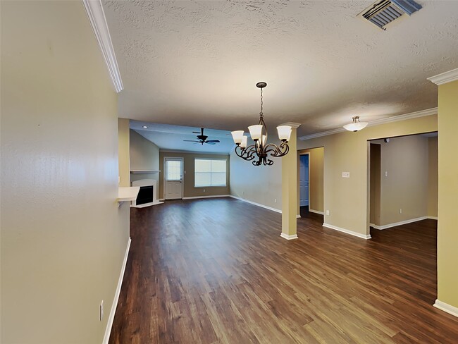 Photo - 29010 Ashbrook Ln