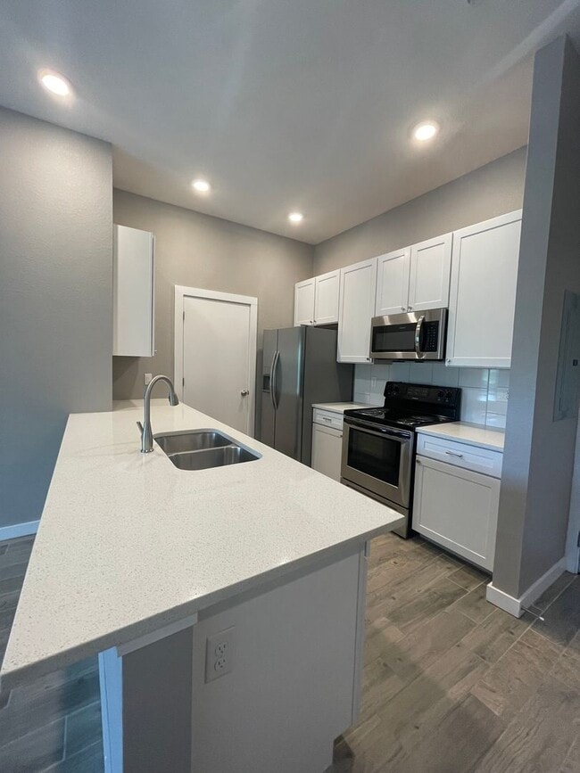 Photo - A1011 Woodbury Row Phase III