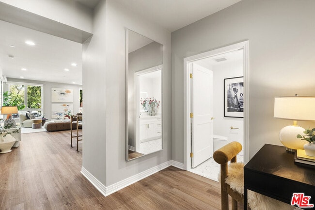 Photo - 7428 Santa Monica Blvd Unit 304