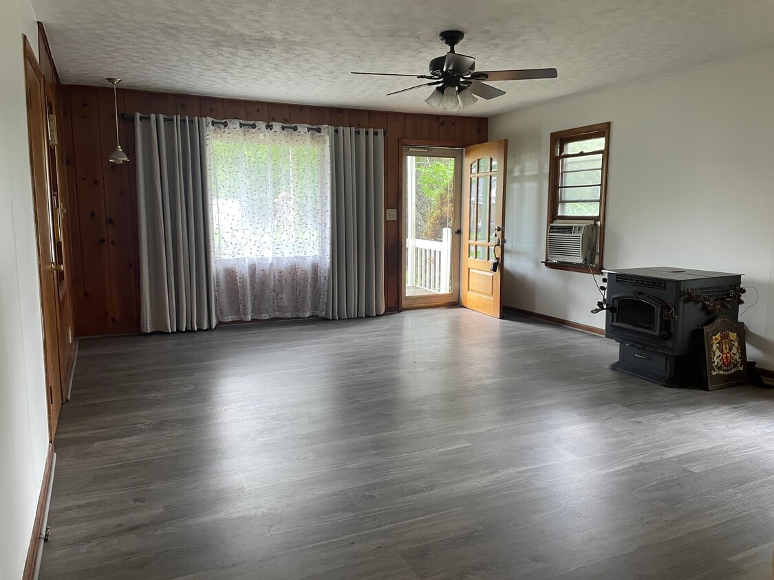 Photo - 2004 Waneta Ave (Middletown, OH)