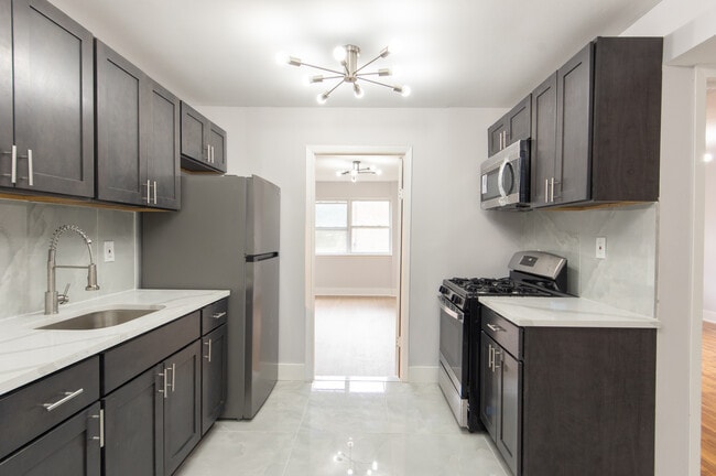 River's Edge Apartments