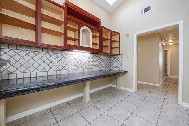 Photo - 7315 Foxside Ln