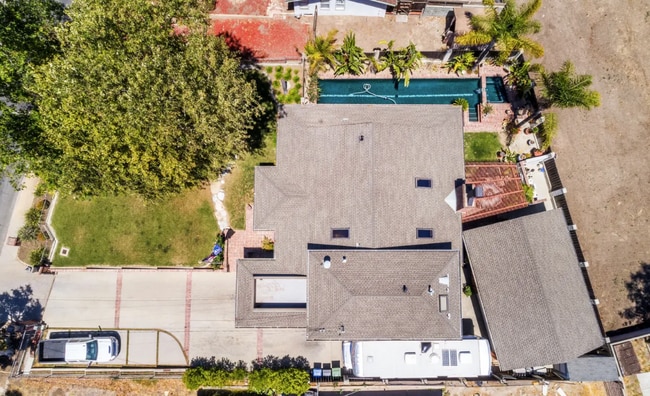 Photo - 1762 Los Feliz Dr Unit C