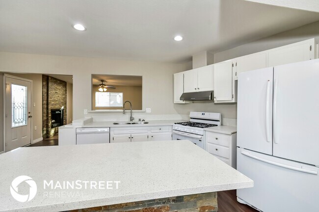 Photo - 2208 Demetrius Ave