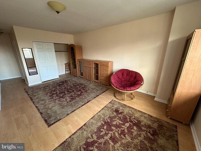 Photo - 540 S 48th St