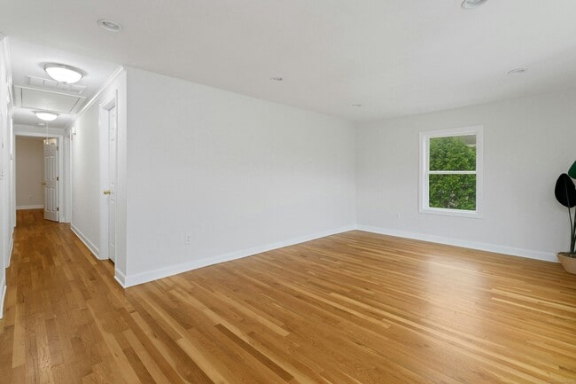 Photo - 119 Forest St