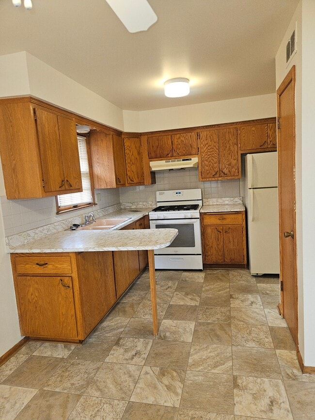 Photo - 12106 W Bluemound Rd Unit 23