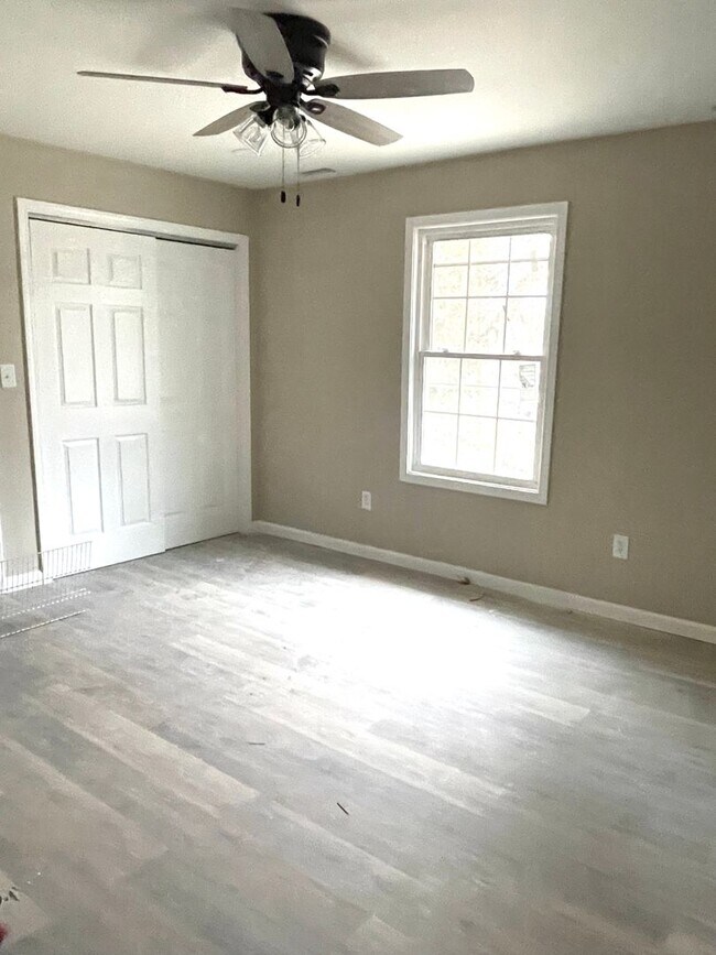 Photo - FOR RENT!! 3 Bed 2 Bath Newly Renovated in Troy, MO
