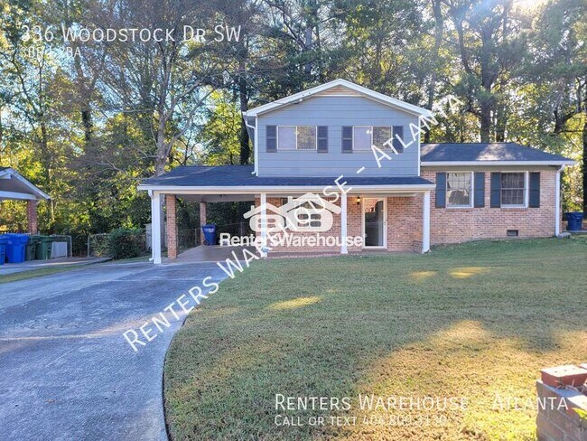 Photo - 336 Woodstock Dr SW