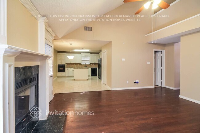 Photo - 2837 Perrine Pl