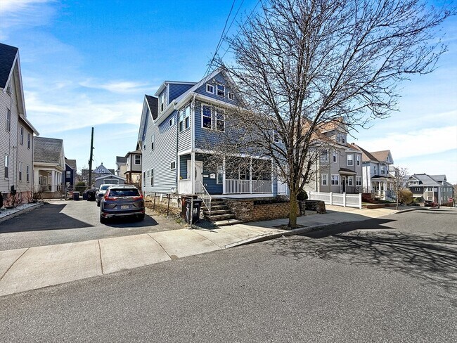 Photo - 71 Winslow St Unit 2