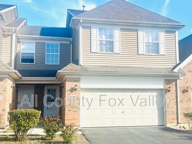 Photo - 1119 Loganbury Ct