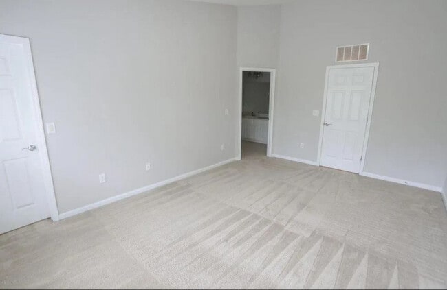 Photo - 4213 Highwood Dr