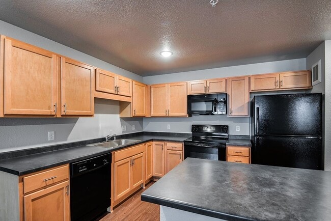 Photo - Nova at Riverdale Station