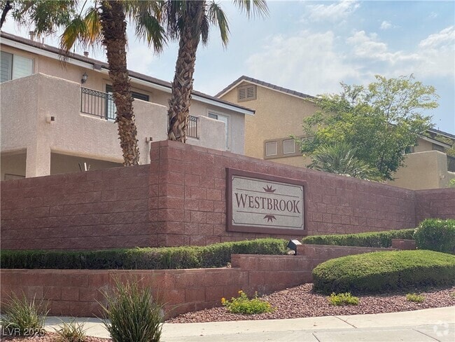 Building Photo - 1317 Woodmore Dr Rental