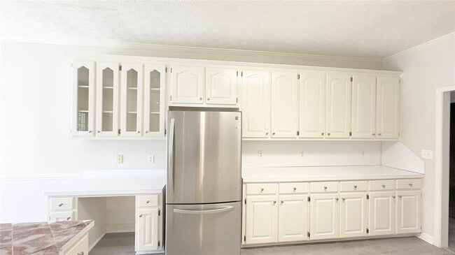 Photo - 7048 Chip Curve