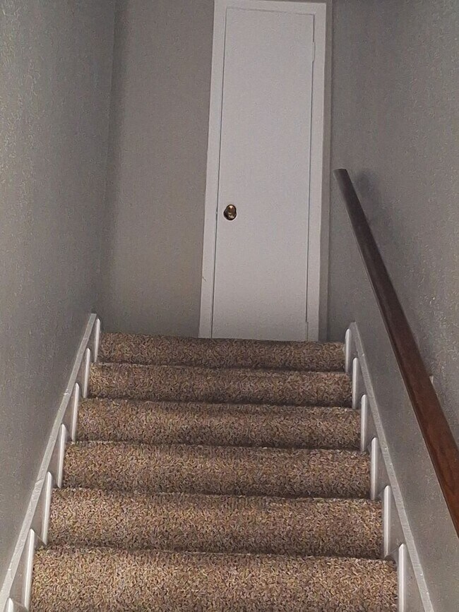 Photo - Spacious Townhome!