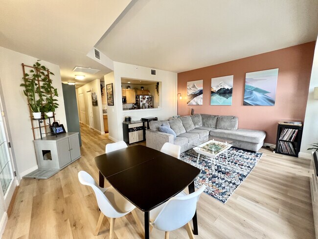 Photo - 300 W 11th Ave Condo Unit 10D