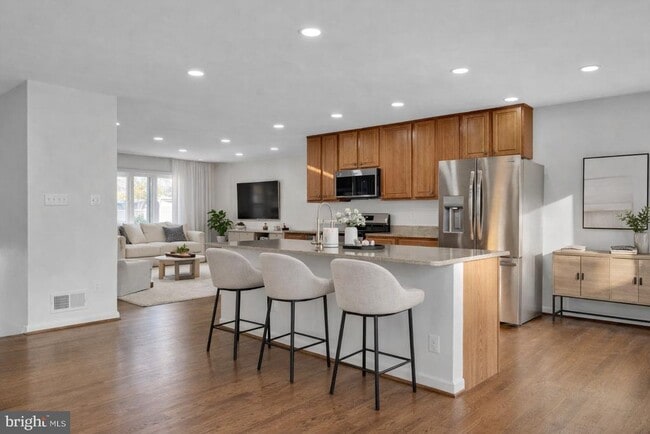 Photo - 4224 Kinmount Rd