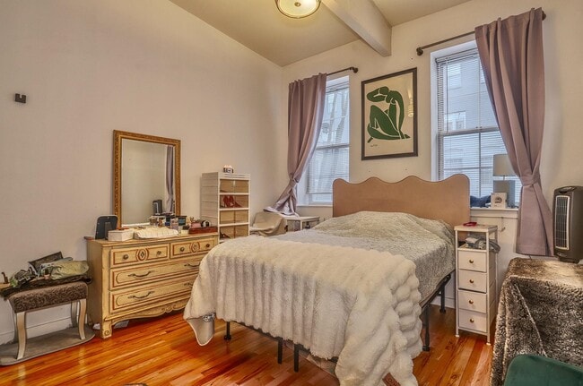 Photo - 1034 Clinton St Unit # 209