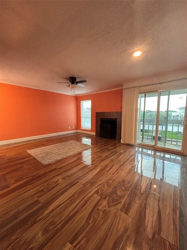 Photo - 3919 Fairmont Pkwy Unit 184